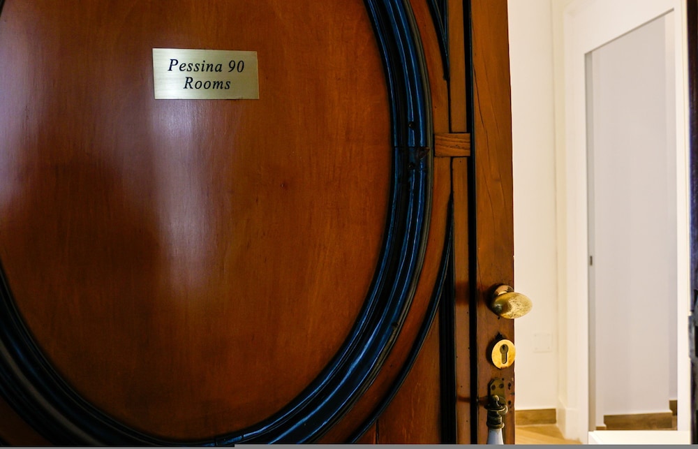 Pessina 90 Rooms - Camera 2