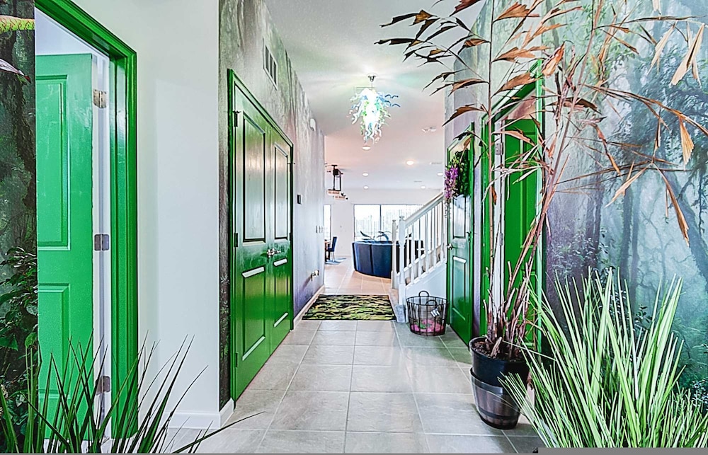 5893 Family Fun Home With Pool Near Theme Parks