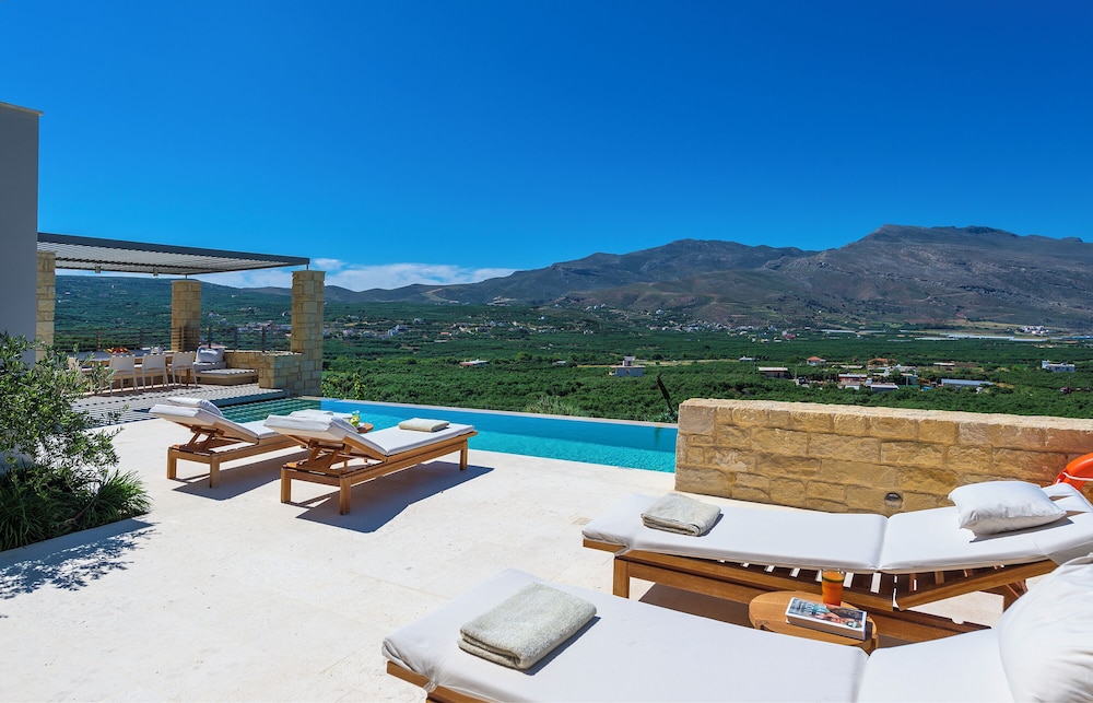 Youphoria Villas