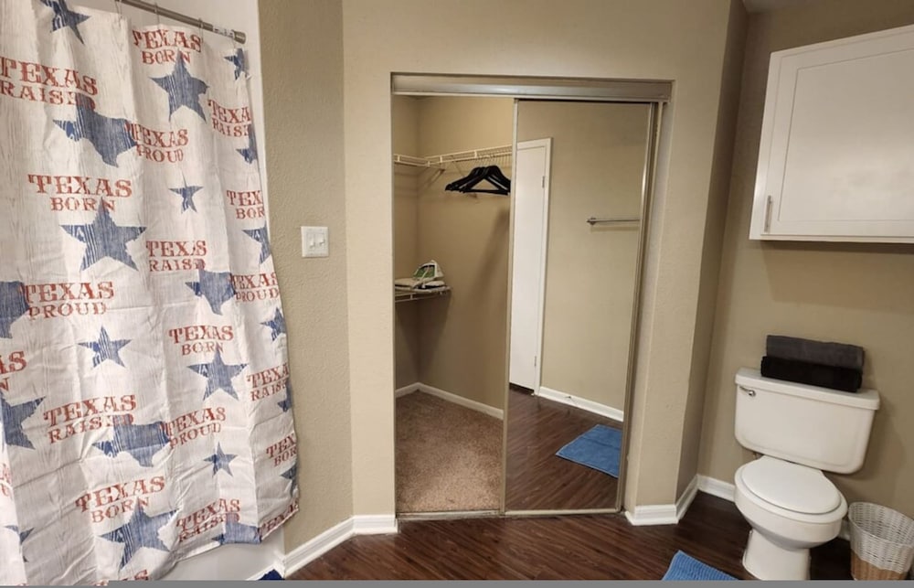 Medical Center 2BR With Resort Amenities
