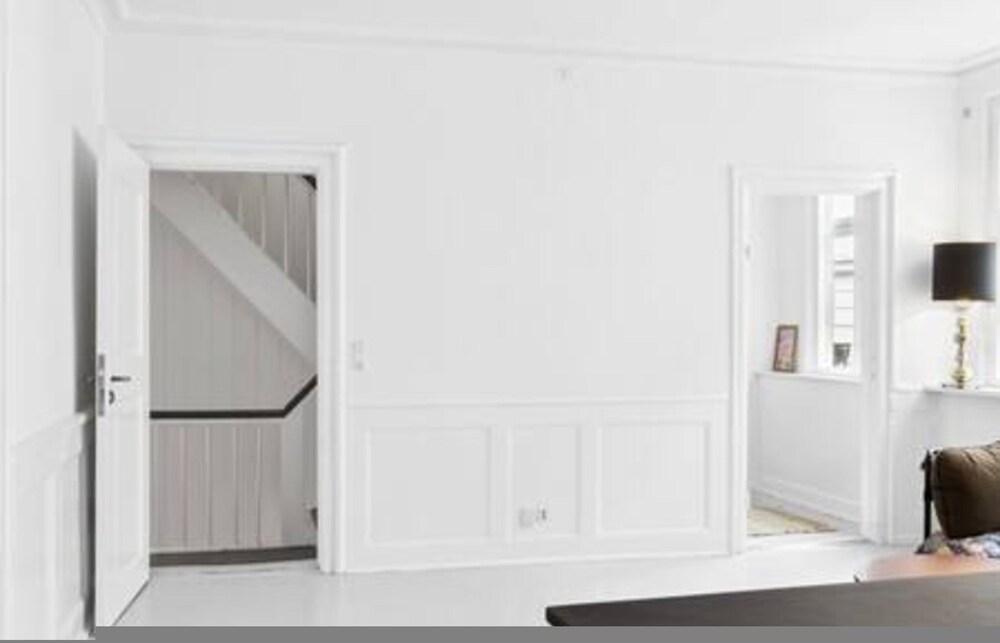 Three-story House Four Rooms