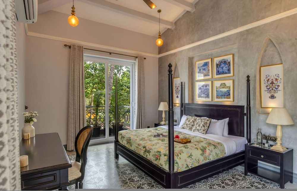 The Hornbill Villa - 3bhk With Pvt Pool in Saligao
