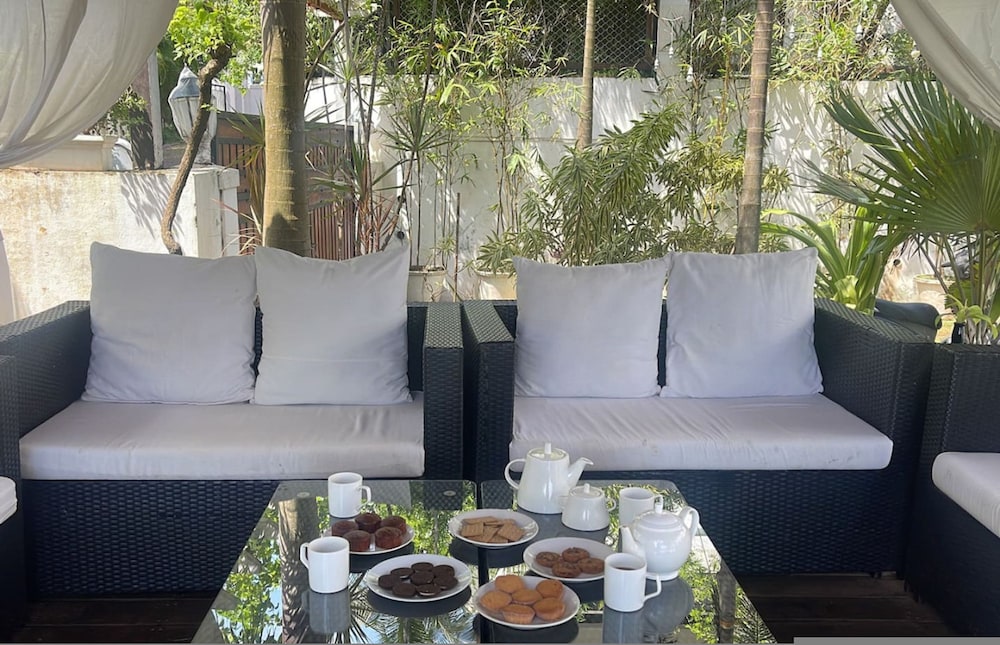 Villa One - Pvt Pool Outdoor Deck North Goa