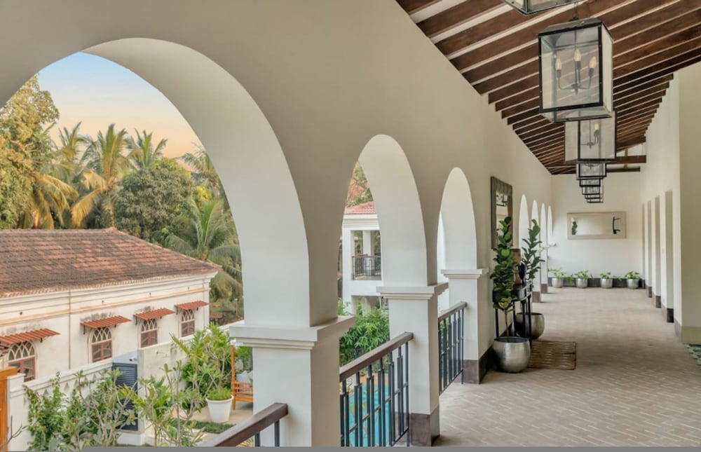 Casa Brilhante - 4BR Villa w Private Pool Garden