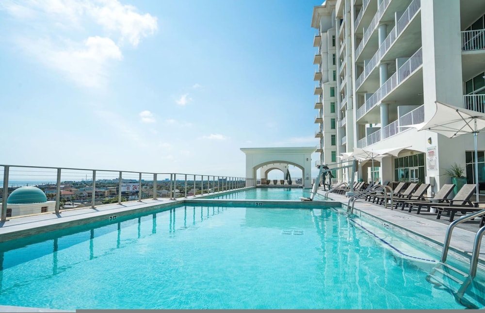 Sea it All Infinity Pool Ocean Views Steps From