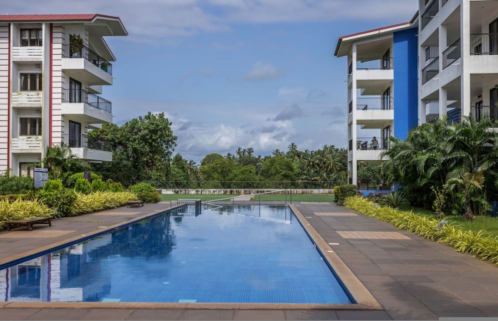 1BR w Pool Sauna Near Calangute Baga Beach
