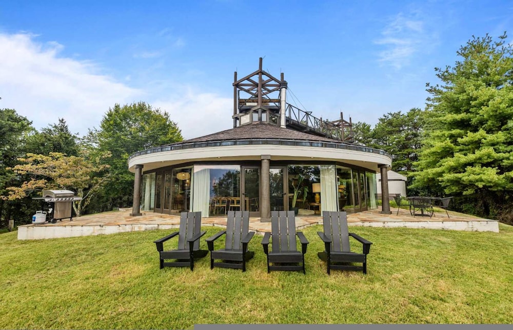 Belltop Architectural Wonder on Private Mountain