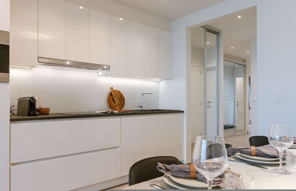 Sea View Apartment With Parking