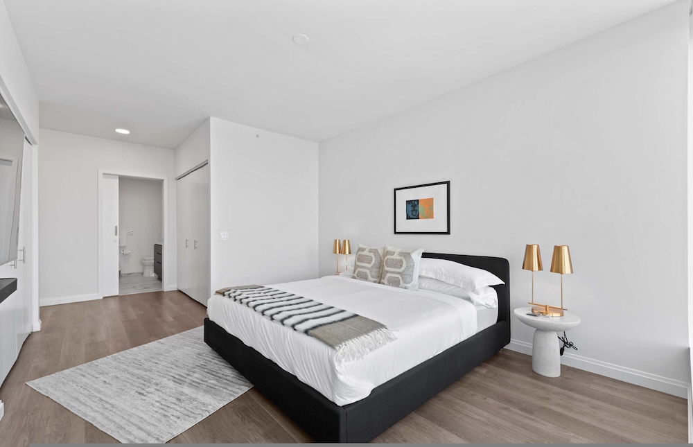 Luxe Apts Stunning Lake Views Resort Amenities