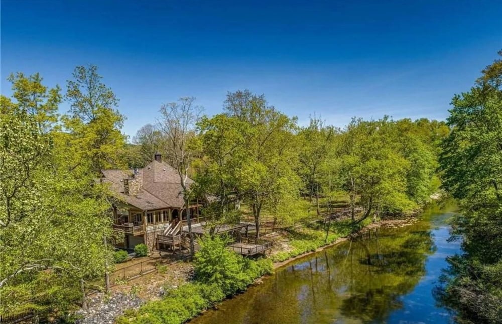 River Rock Retreat on the River