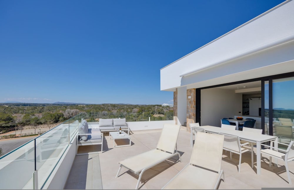Kumquat Penthouse With Jacuzzi Rooftop Golf Las Colinas