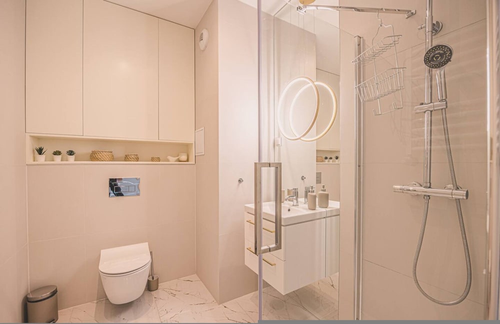 Blanco in Bydgoszcz With 1 Bedrooms and 1 Bathrooms