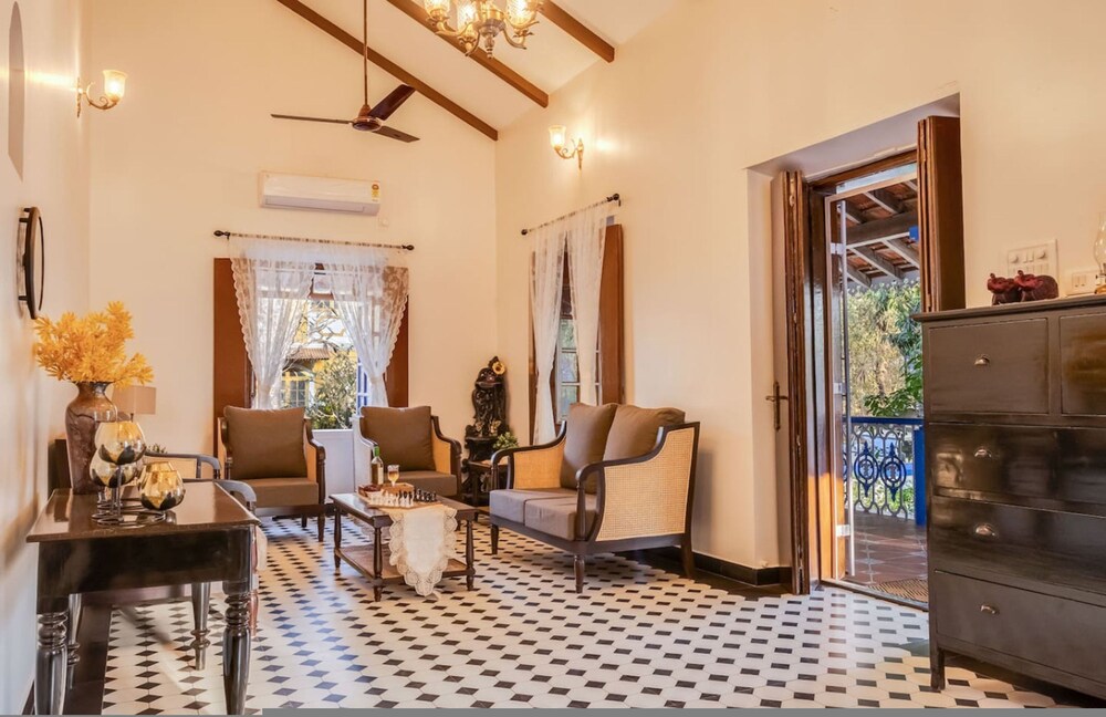 3bhk Portuguese-style Villa w Pool Casa Aloma