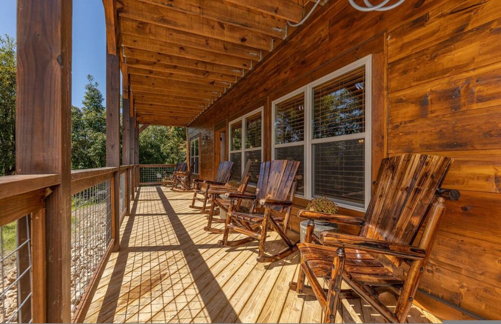 Rustic Dreamscapes in Gatlinburg