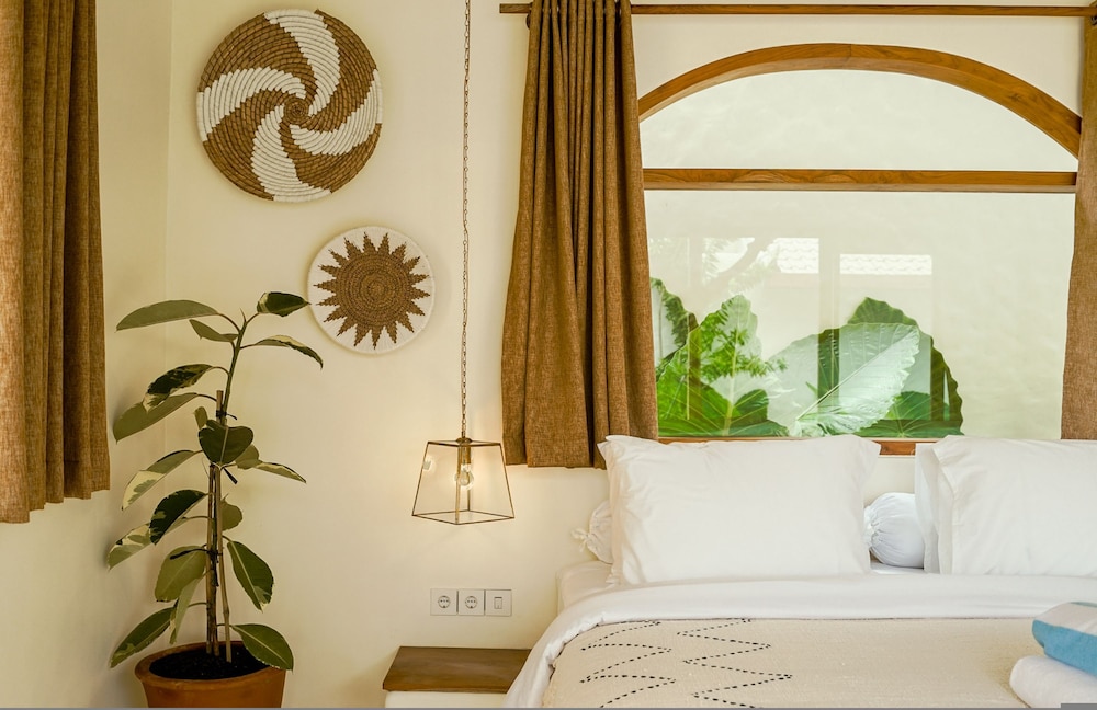 Villa Canggutopia 3 by Alfred in Bali - Tropical 1BR Villa in Heart of Canggu Echo Beach