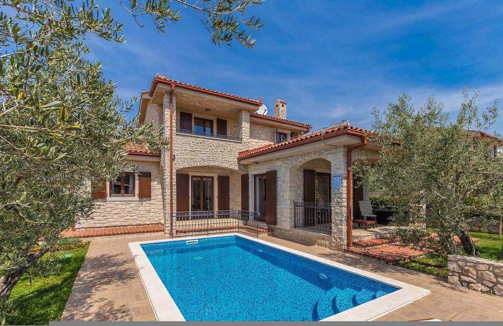 Holiday House Casa D Oro