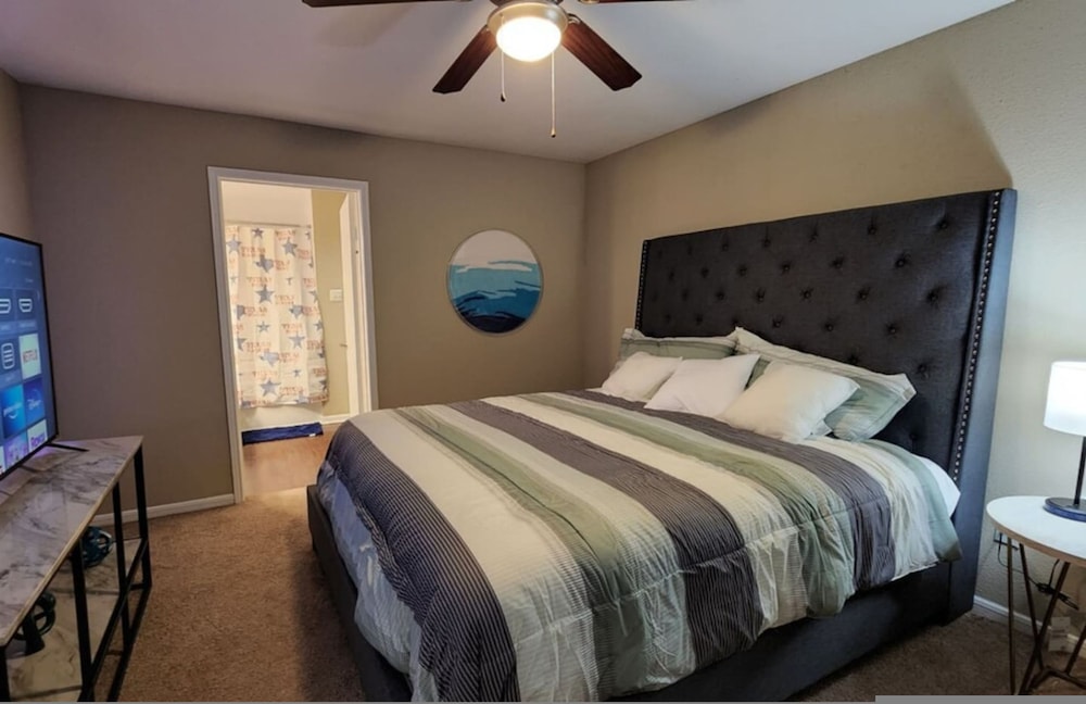 Medical Center 2BR With Resort Amenities