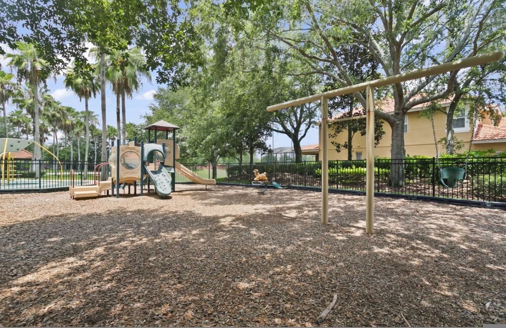 Your Dream Disney Retreat Awaits