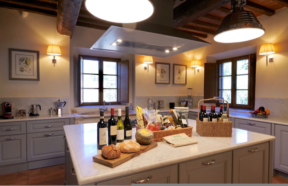Camparone by Arceno Rentals Club