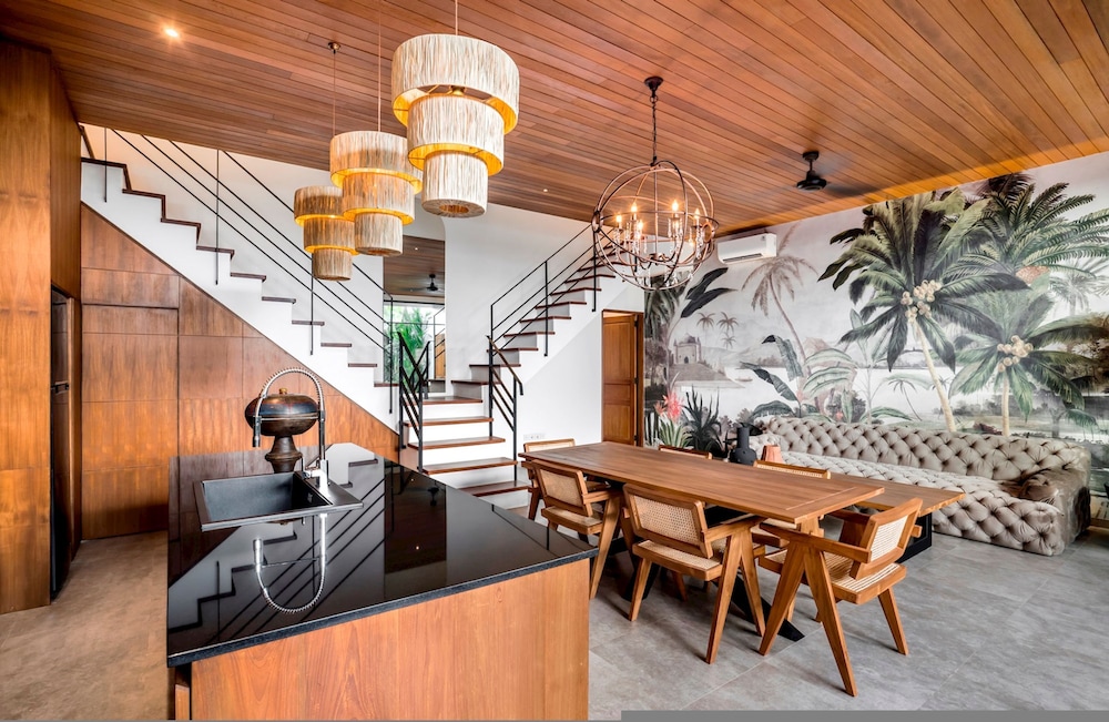 Nusantara Loft 2 Rote by Alfred in Bali - Charming 3 Bdr Pool Villa Near Pererenan Beach - Canggu
