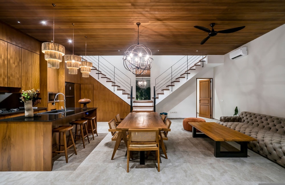 Nusantara Loft 1 Alor by Alfred in Bali - Stylish 3Br Villa w Private Pool Pererenan Beach - Canggu