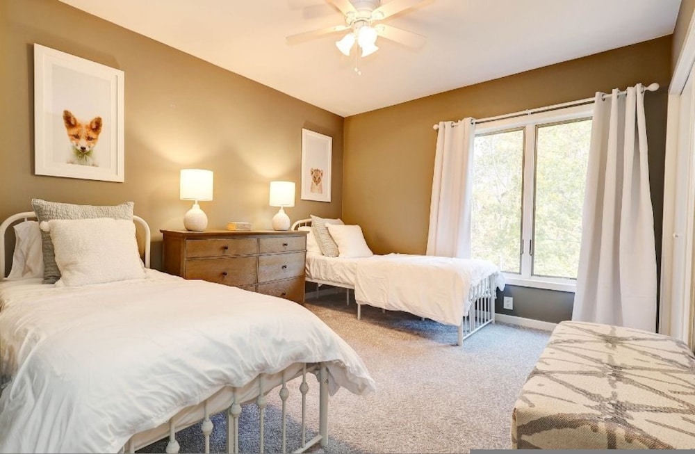 Soleil Manor White Plains view 5