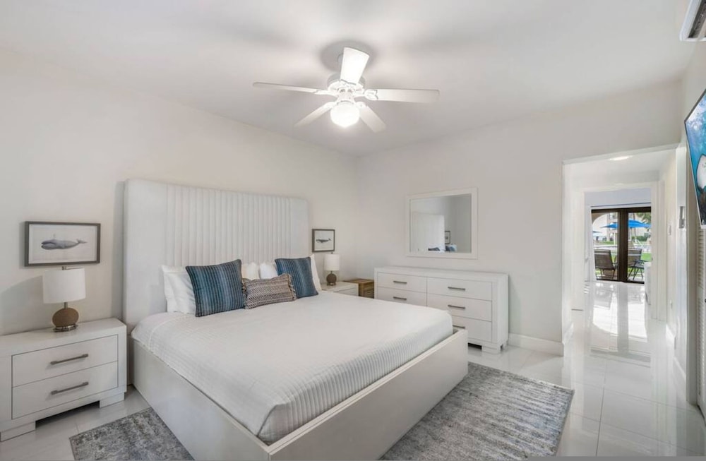 George Town Villas 117