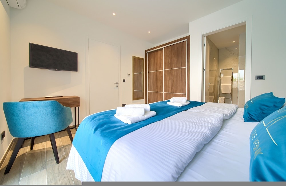 Villa Majestic With Sauna and Beautiful Views
