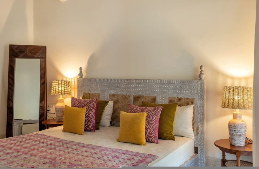Casa Brilhante - 4BR Villa w Private Pool Garden
