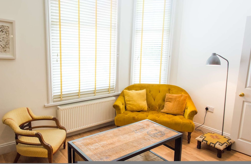 Host Stay Apartment 2 York Terrace