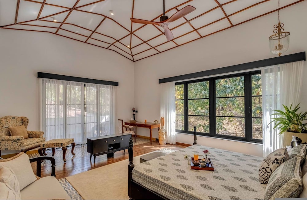Lux 3BR Villa in Siolim 4km to Beach Wadi House
