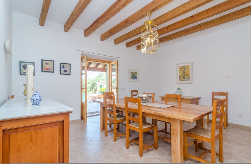 Son Fadri in Campos With 5 Bedrooms and 4 Bathrooms view 4