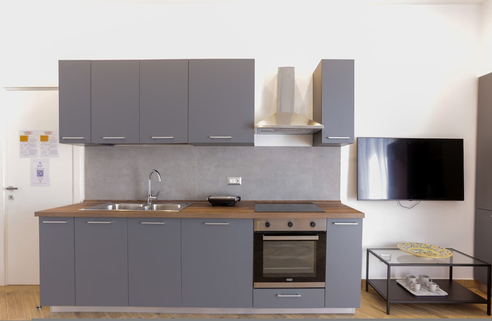 Pessina 90 Rooms in Naples
