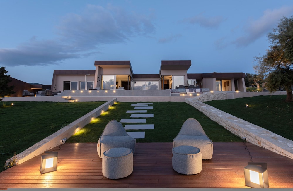EGO Villas in Vasiliki