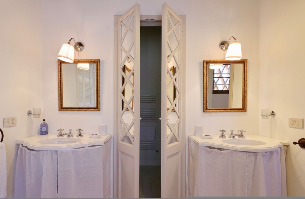Camparone by Arceno Rentals Club