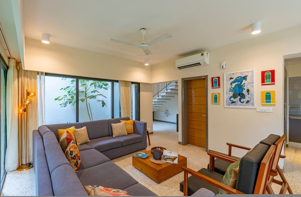 Villa Ezra - 10 Mins From Thalassa Vagator Beach view 5