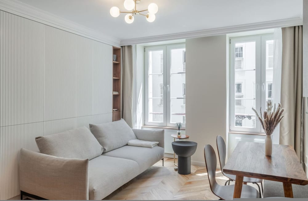 Lavie Maison Central Dominique
