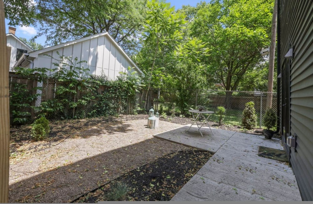 Stylish Getaway -columbus-3 Bedroom Masterpiece