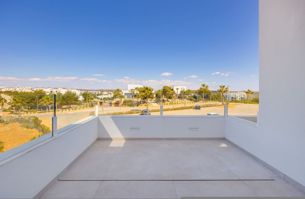 Kumquat Penthouse With Jacuzzi Rooftop Golf Las Colinas