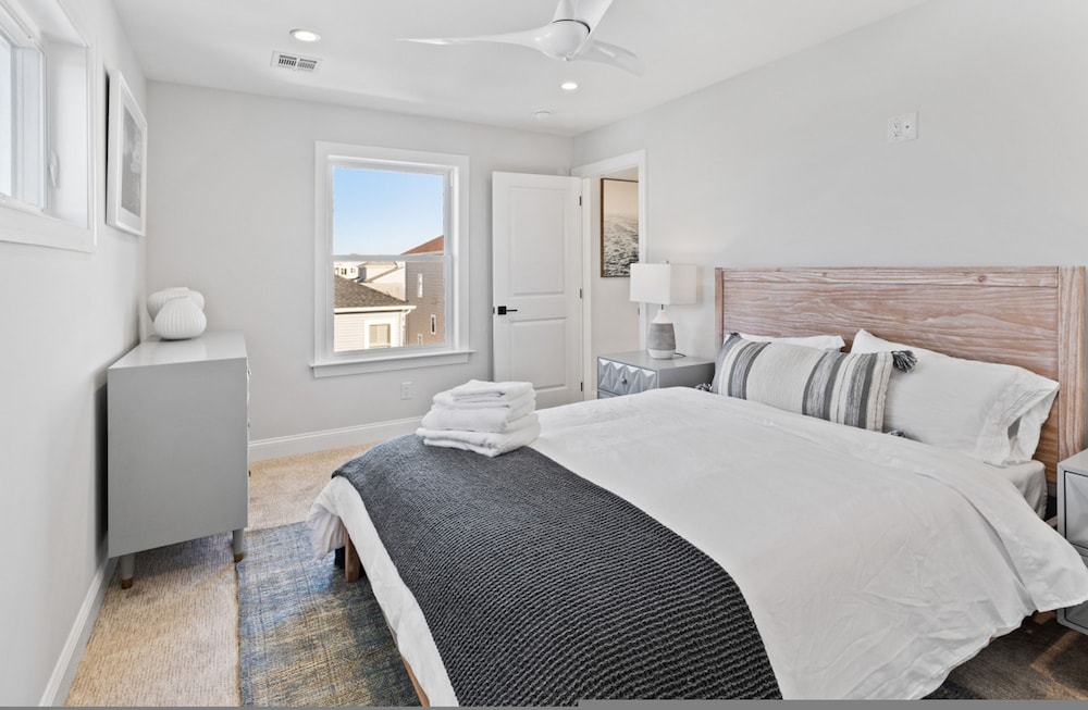 6BR Heated Pool Hot Tub Game Room Elevator
