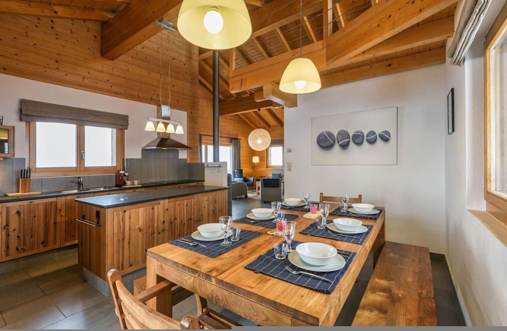 Chalet Elbaz - Swiss Chalet With Breathtaking Views