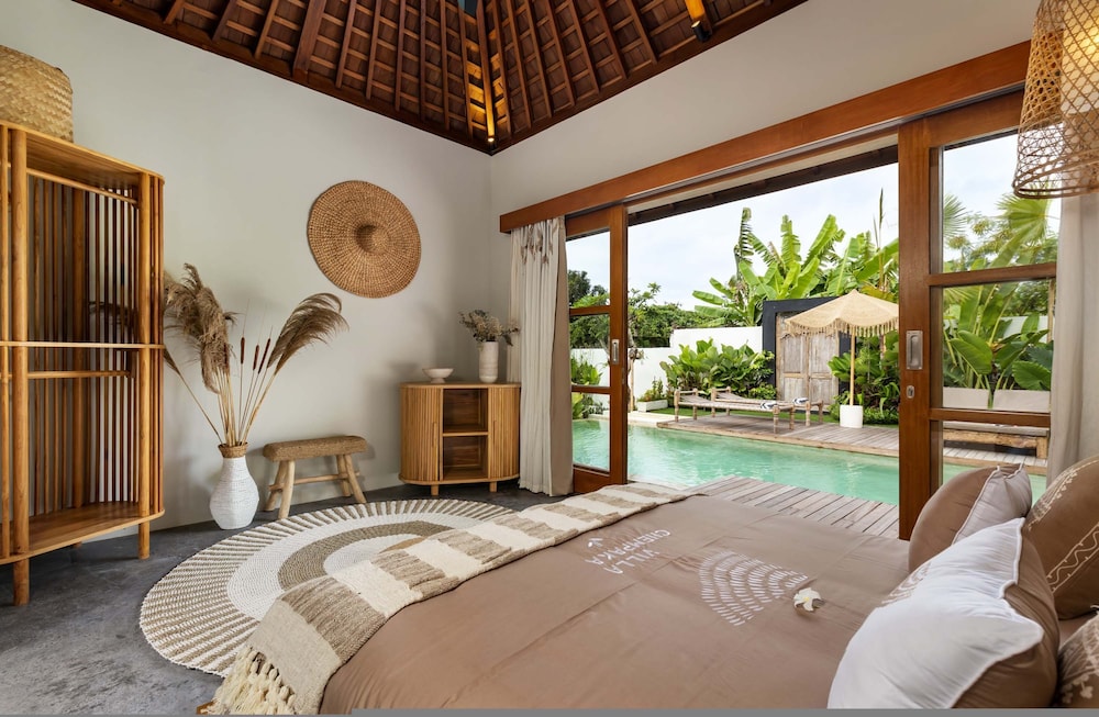 Villa Chempaka by Alfred in Bali - New Luxe Tropical 4BR Dream Villa in Canggu