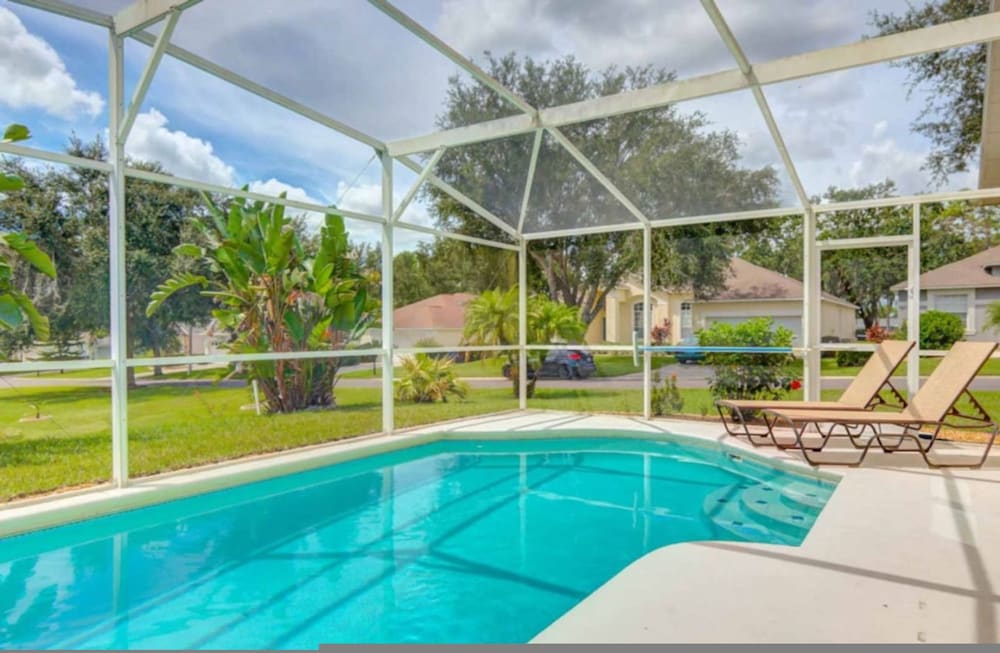 The Sunshine Home in Haines City