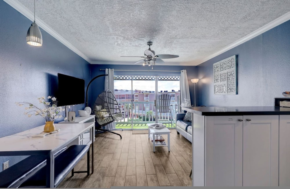 Beautiful Ocean Views at The Victorian
