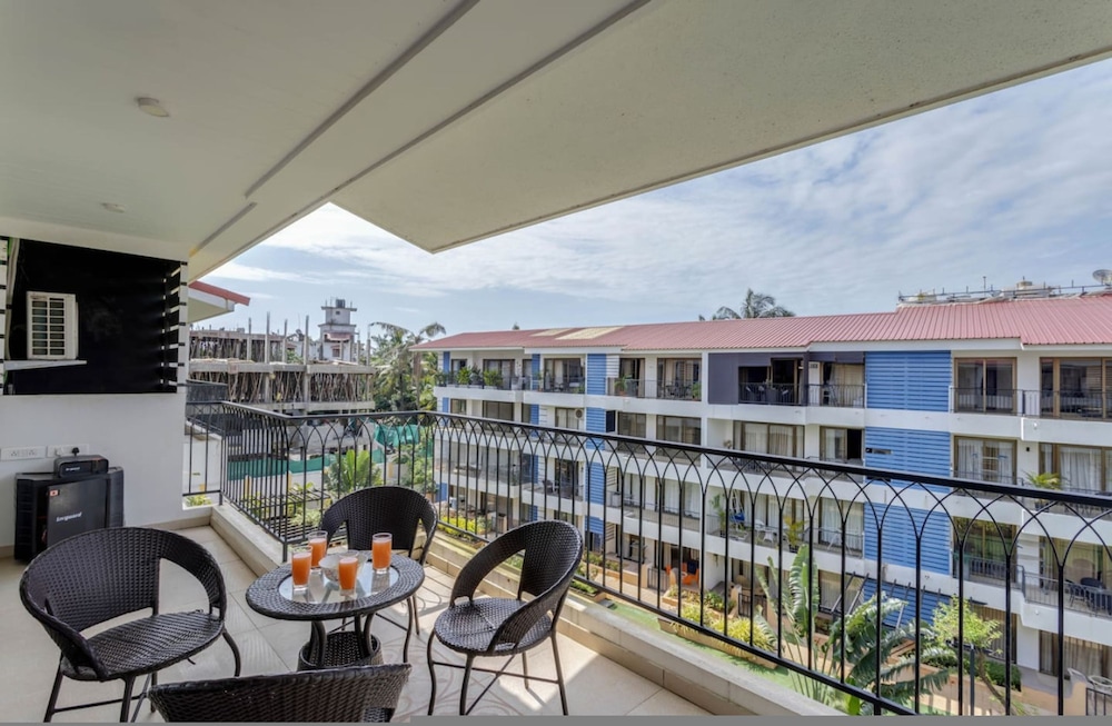 1BR w Pool Sauna Near Calangute Baga Beach