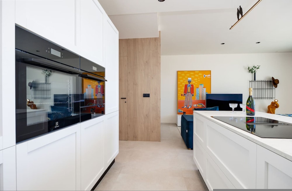 Kumquat Penthouse With Jacuzzi Rooftop Golf Las Colinas