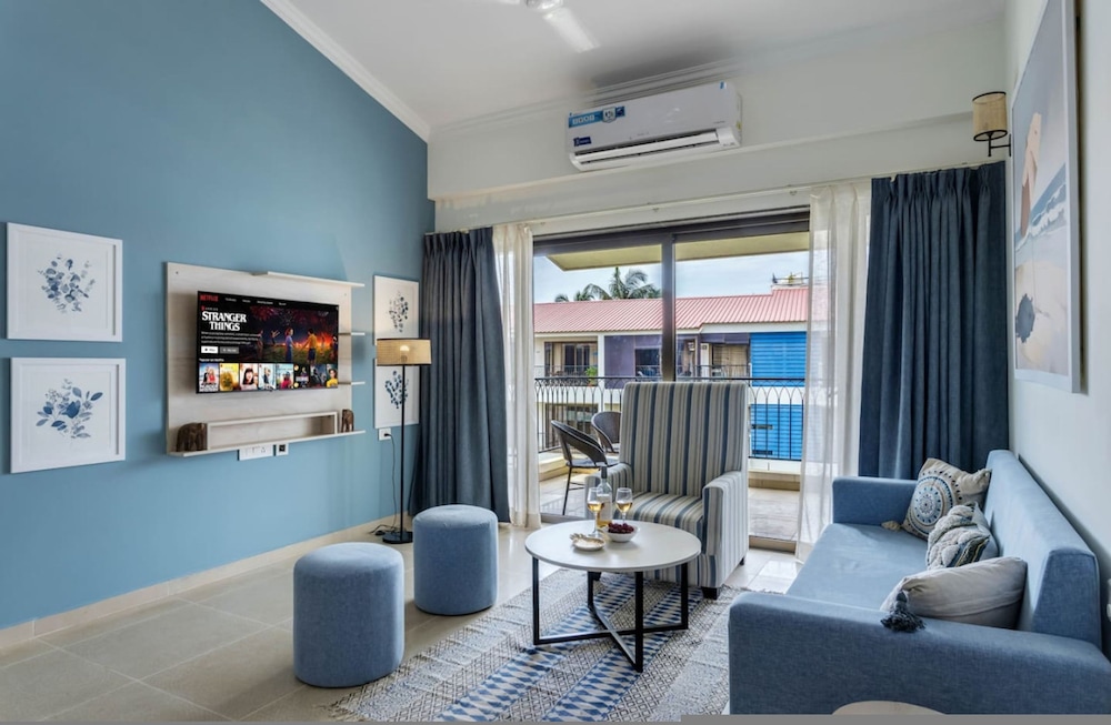 1BR w Pool Sauna Near Calangute Baga Beach