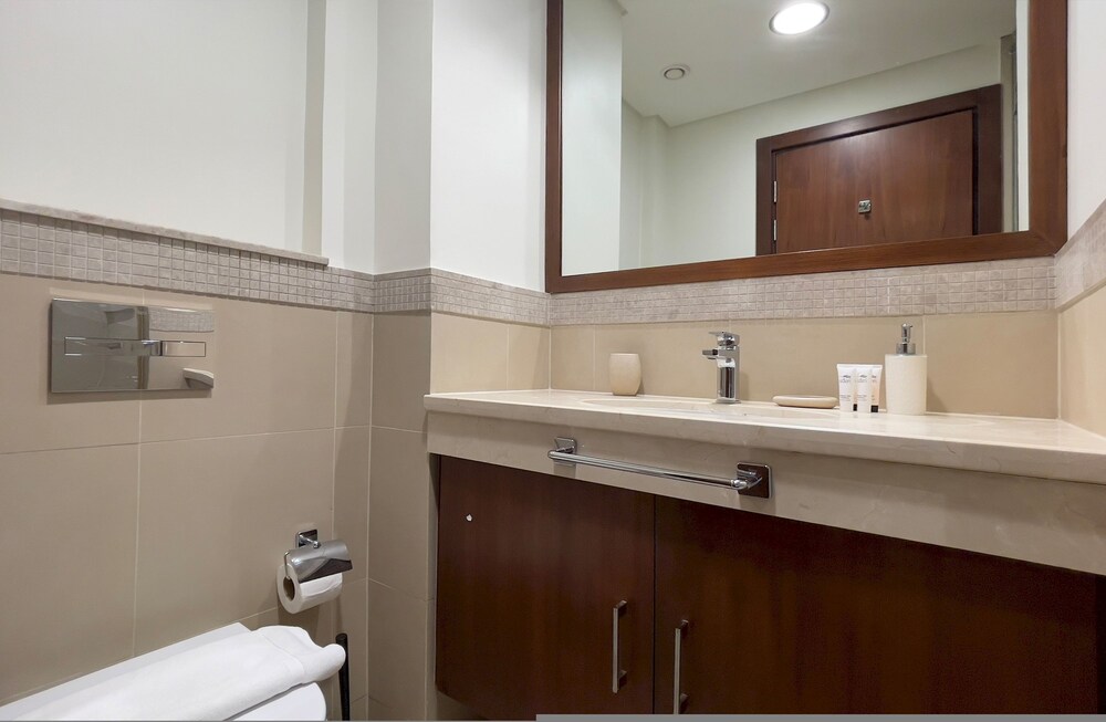 Elite LUX Holiday Homes - 3BR Full Burj Khalifa Fountain Views in Downtown