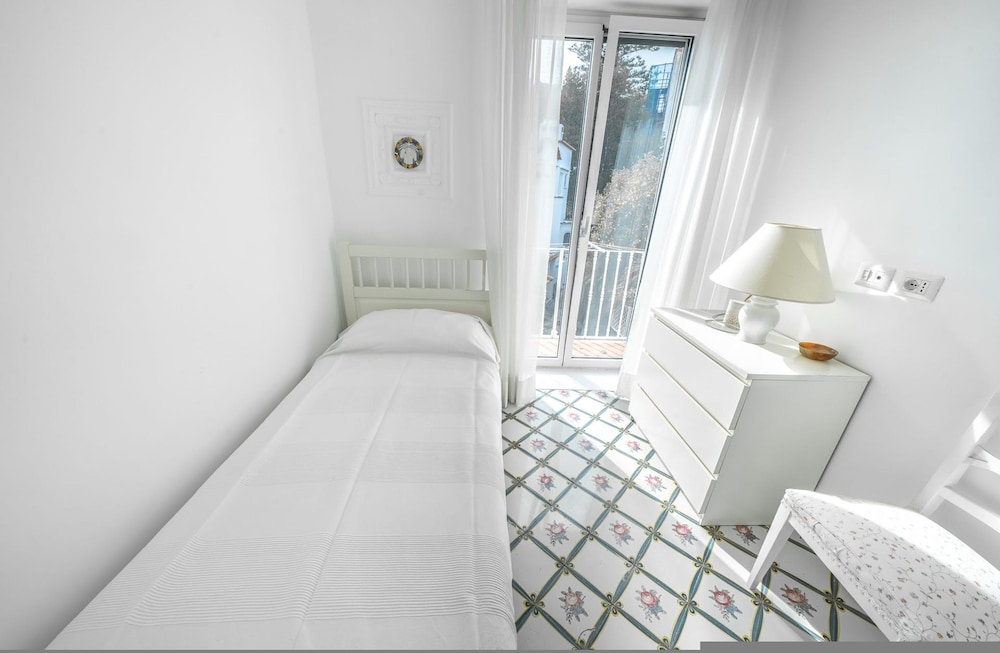 Cocor Capri by Elite Villas