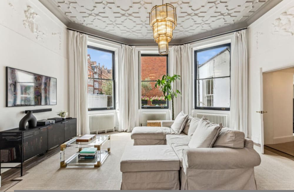 Harley Street Elegance With Private Garden